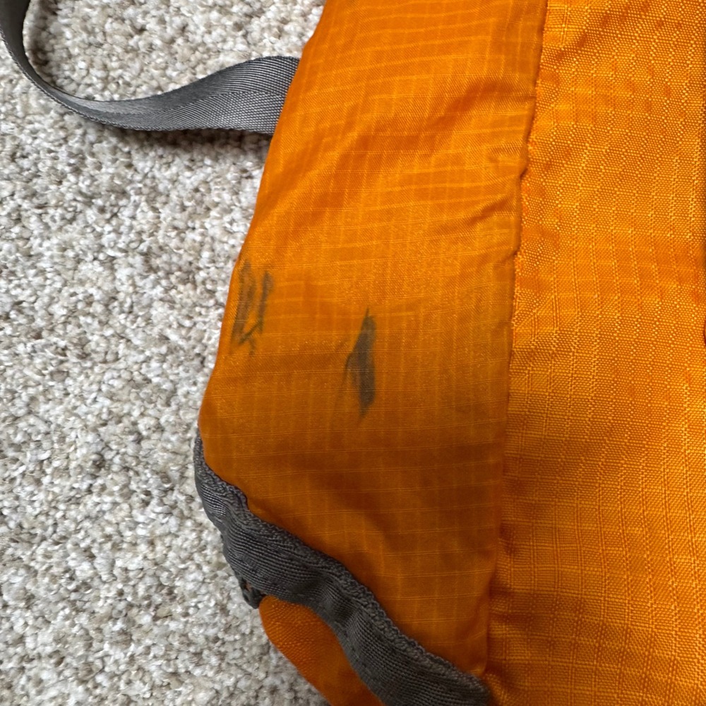 Marmot Kompressor 20L Backpack Daypack Orange Hiking Outdoors Gorpcore - Picture 10 of 12